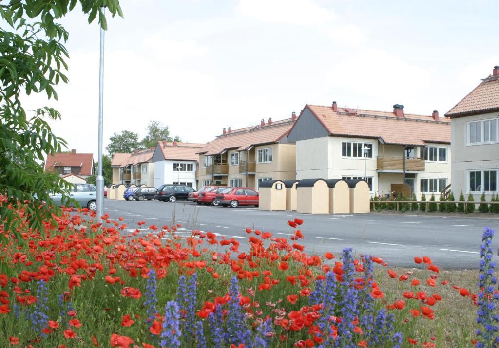 Volontärgatan - 2*